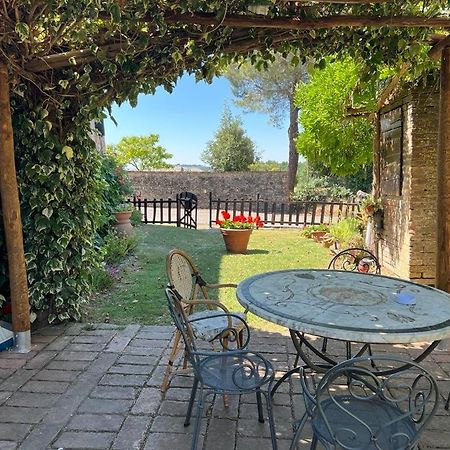 Casale Le Querce Apartman Castelnuovo Berardenga Kültér fotó